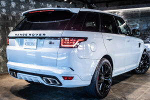 レンジローバースポーツ SVRカーボンED(5.0 575PS) 4WD