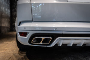 レンジローバースポーツ SVRカーボンED(5.0 575PS) 4WD