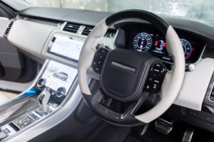 レンジローバースポーツ SVRカーボンED(5.0 575PS) 4WD
