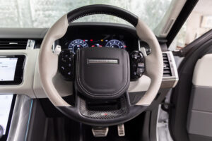レンジローバースポーツ SVRカーボンED(5.0 575PS) 4WD