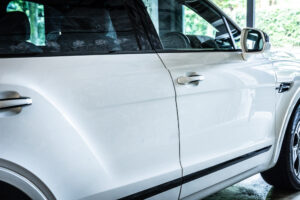 ベンテイガ V8 4WD Japan Limited Edition