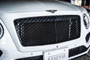 ベンテイガ V8 4WD Japan Limited Edition