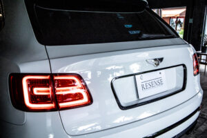 ベンテイガ V8 4WD Japan Limited Edition
