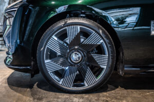 スペクター 左H 4WD