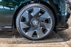 スペクター 左H 4WD
