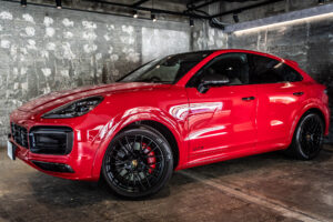 カイエンクーペ GTS Tip-S リアセンターシート 4WD