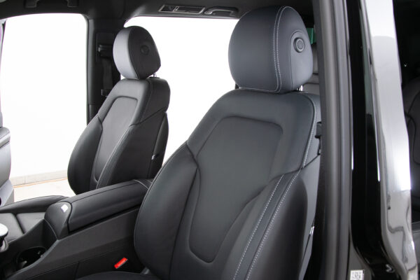 V220d アバンギャルド EXロング ブラックスイート ディーゼル ターボ