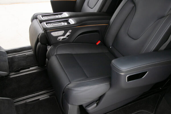 V220d アバンギャルド EXロング ブラックスイート ディーゼル ターボ