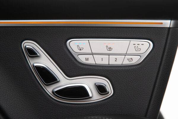 V220d アバンギャルド EXロング ブラックスイート ディーゼル ターボ