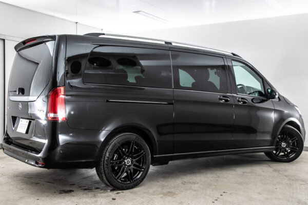 V220d アバンギャルド EXロング ブラックスイート ディーゼル ターボ