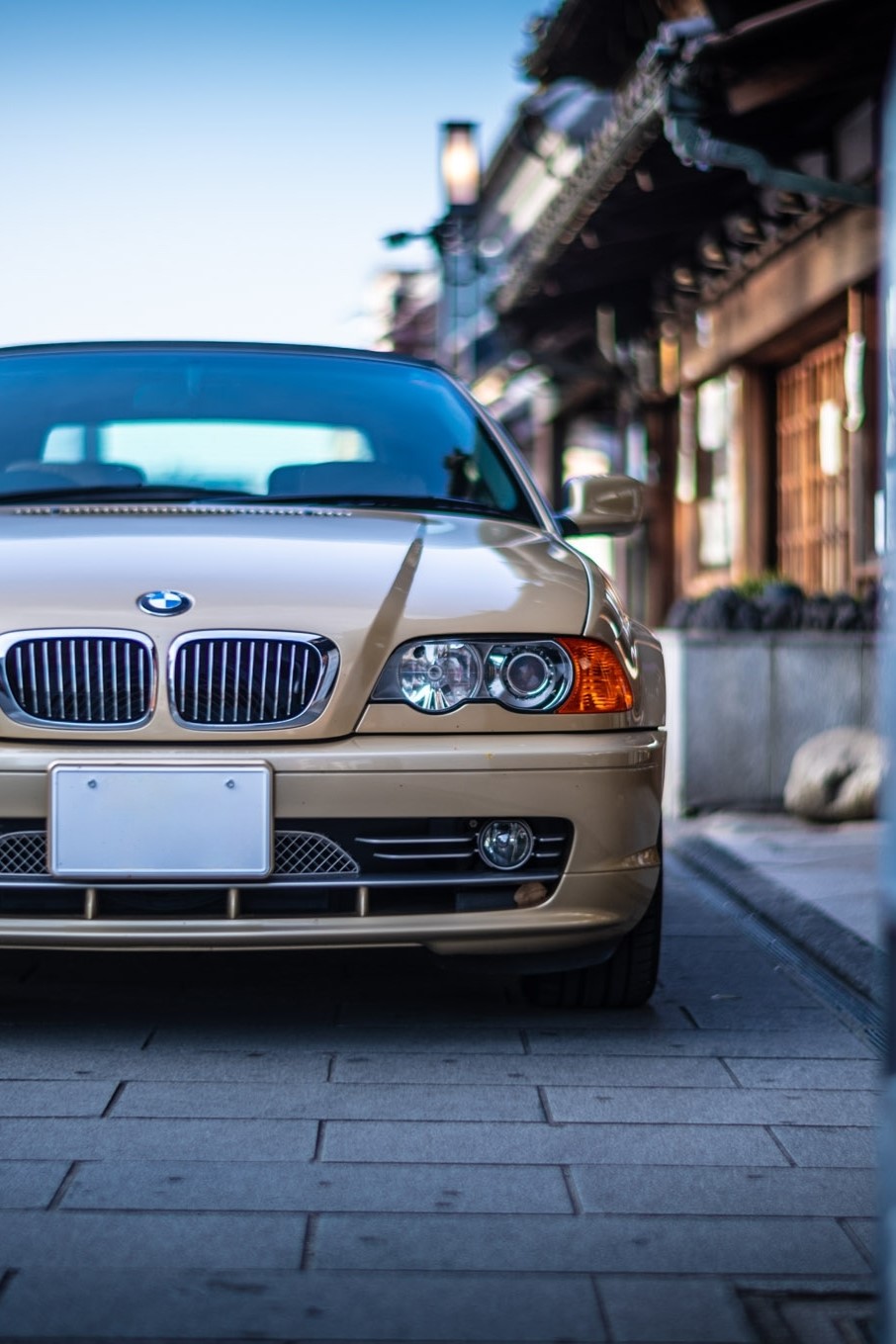 BMW 330Ci カブリオレ（FR/5AT）　”駆けぬける歓び”を覚えてますか