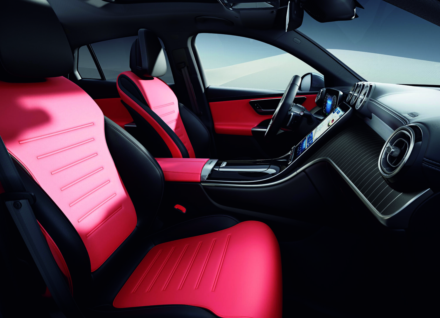 PHEVのクーペSUV　メルセデス・ベンツGLC 350 e 4マティック・クーペ・スポーツ・エディション・スター