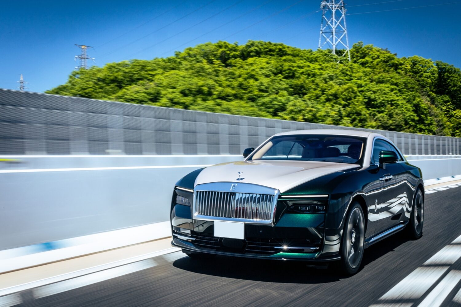 ロールス・ロイス・スペクター（4WD）ゴーストではない、もうひとつの幽霊（後編）