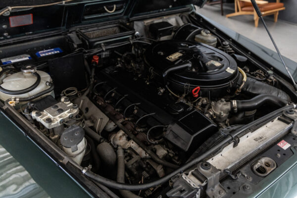 ゲレンデヴァーゲン 300GE ロング 4WD
