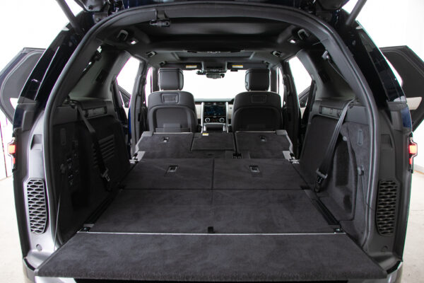 ディスカバリー R-Dynamic HSE D300 4WD