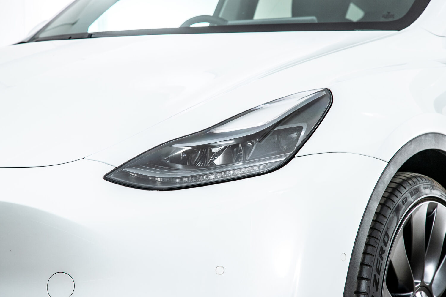 モデルY AWD パフォーマンス