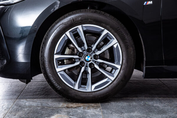 218d アクティブツアラー Mスポーツ DCT