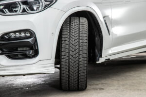 XD4 アルラット 4WD