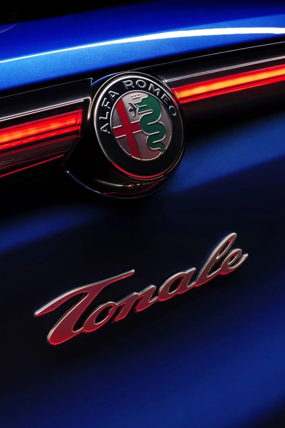 アルファ・ロメオはコンパクトSUV「トナーレ」に（Non-Fungible Token/ノン-ファンジブル・トークン）を活用したデジタル認証機能を導入する。