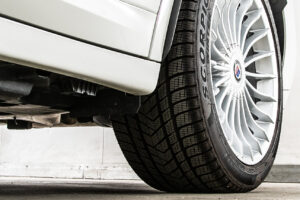 XD4 アルラット 4WD
