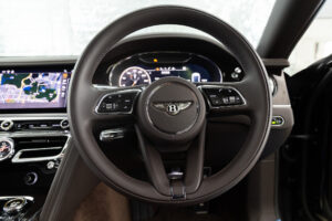 フライングスパー 6.0 4WD