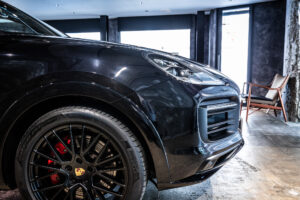 カイエンクーペ GTS Tip-S Rセンターシート 4WD