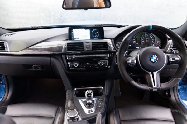 M3セダン M DCT ドライブロジック