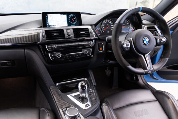 M3セダン M DCT ドライブロジック