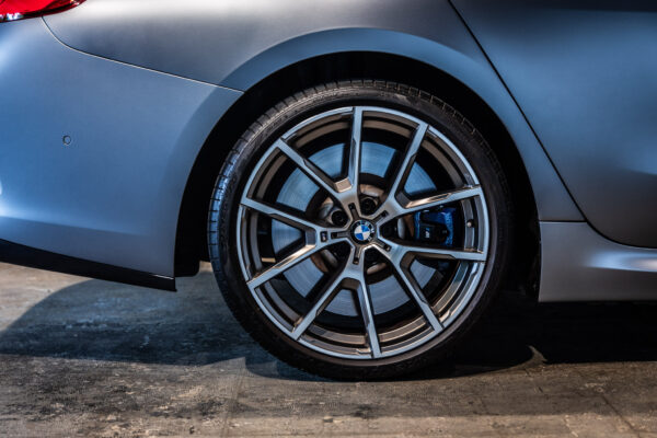8シリーズ M850i グランクーペ Xドライブ 4WD