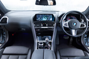 8シリーズ M850i グランクーペ Xドライブ 4WD
