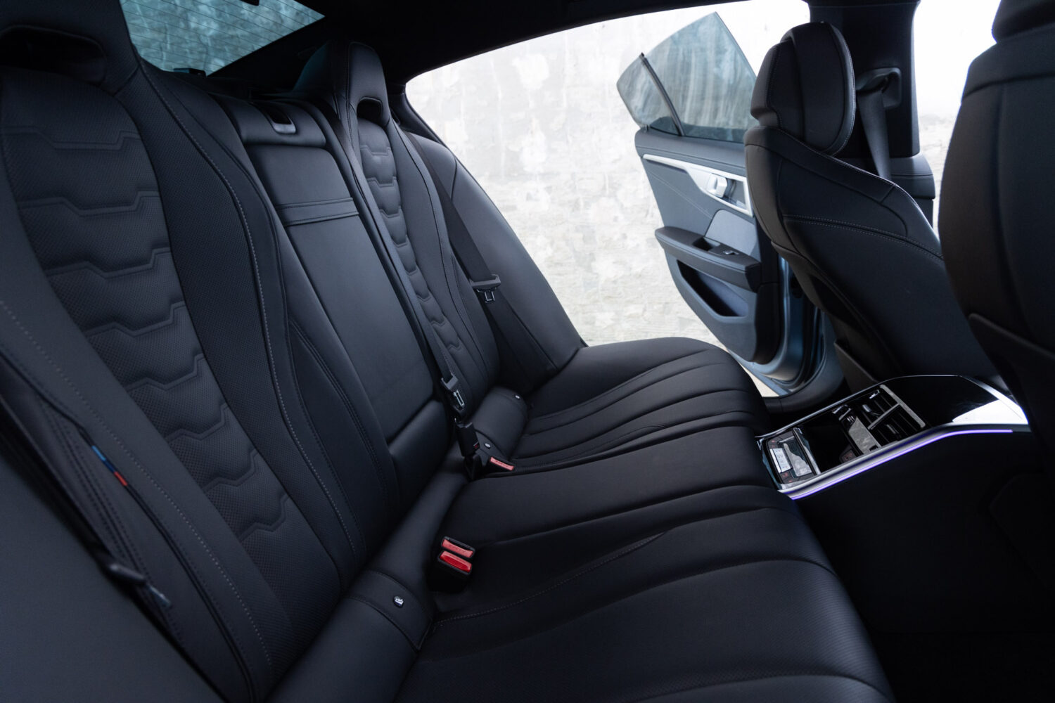 8シリーズ M850i グランクーペ Xドライブ 4WD