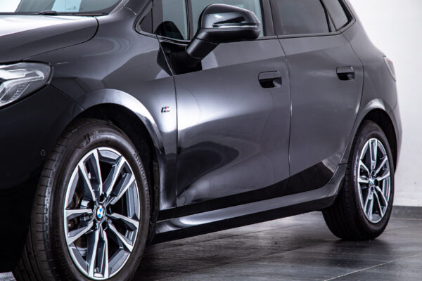 218d アクティブツアラー Mスポーツ DCT