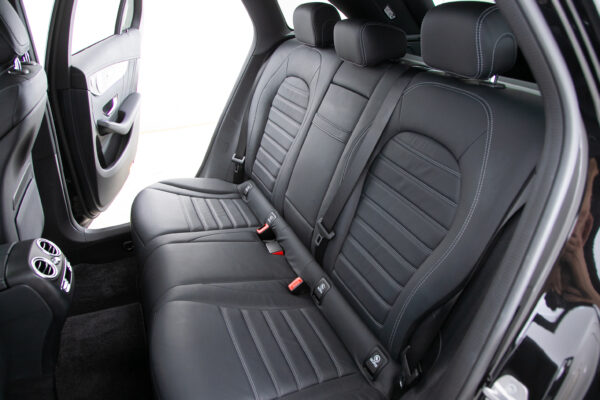 GLC220d 4マチックAMGライン