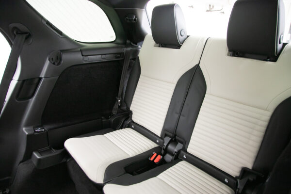ディスカバリー R-Dynamic HSE D300 4WD