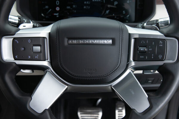 ディスカバリー R-Dynamic HSE D300 4WD