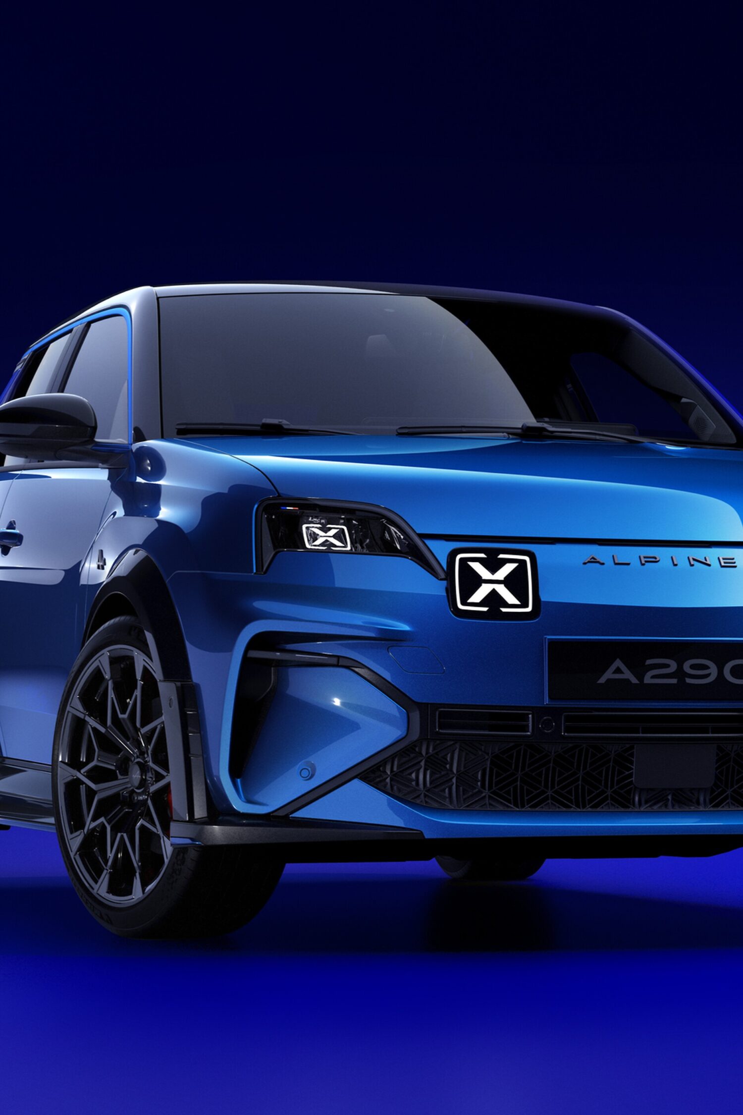 アルピーヌはル・マン24時間レースで発表された同社初の電気自動車である「アルピーヌA290」の日本導入を本格的に検討している。この際スペック含め予習しておこう。