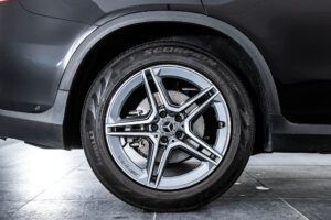 GLC220d 4マチックAMGライン