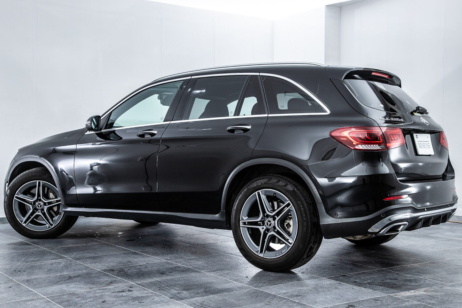 GLC220d 4マチックAMGライン
