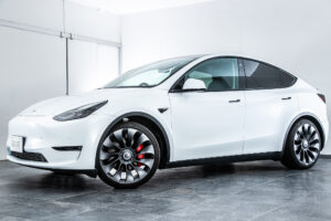 モデルY AWD パフォーマンス