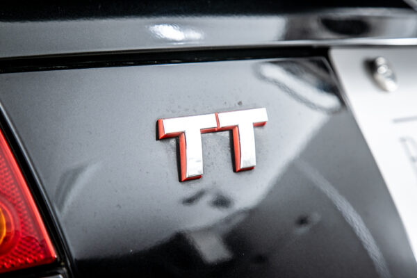 TT クーペ 3.2 クワトロ Sライン 4WD