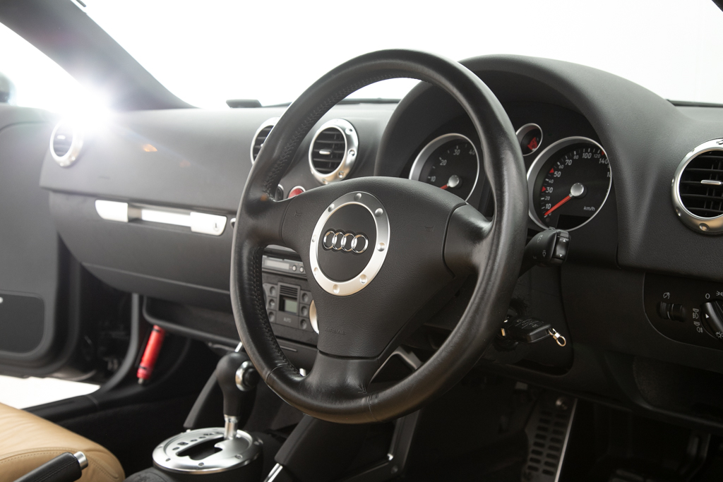TT クーペ 3.2 クワトロ Sライン 4WD
