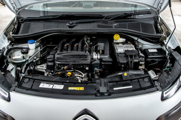 C4 カクタス 1.2 200台限定車
