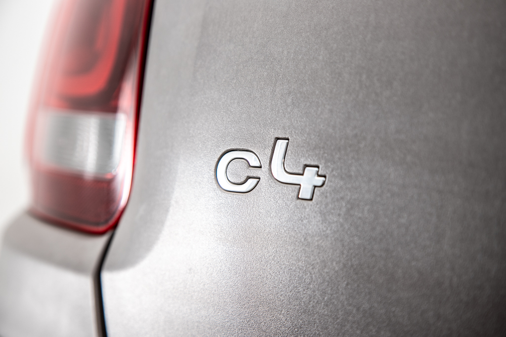 C4 カクタス 1.2 200台限定車