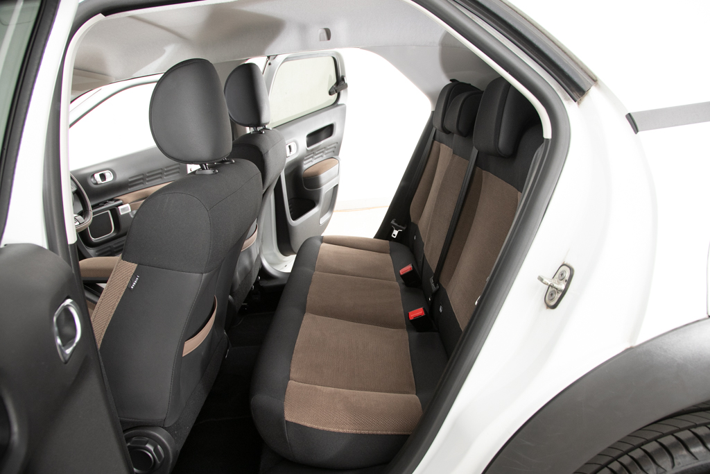 C4 カクタス 1.2 200台限定車