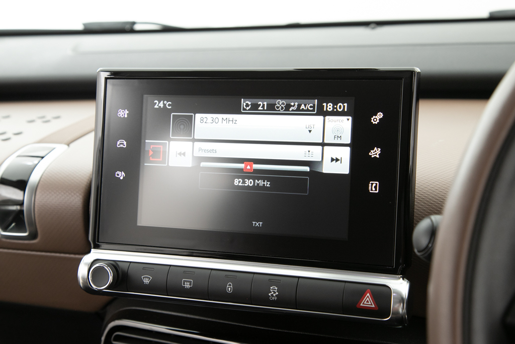 C4 カクタス 1.2 200台限定車