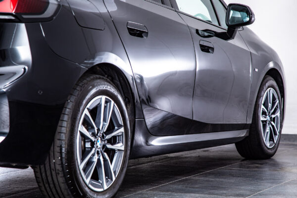 218d アクティブツアラー Mスポーツ DCT