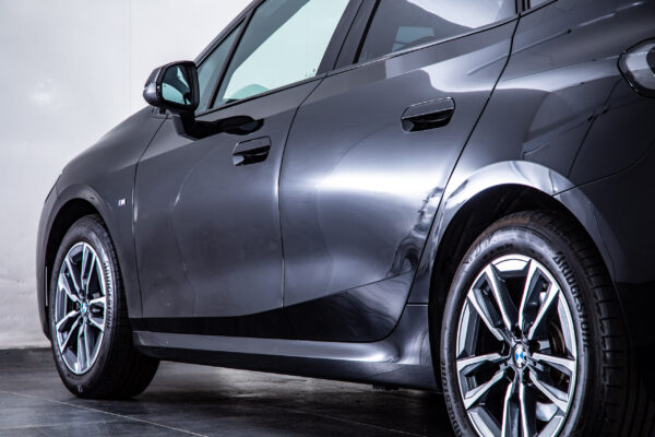 218d アクティブツアラー Mスポーツ DCT