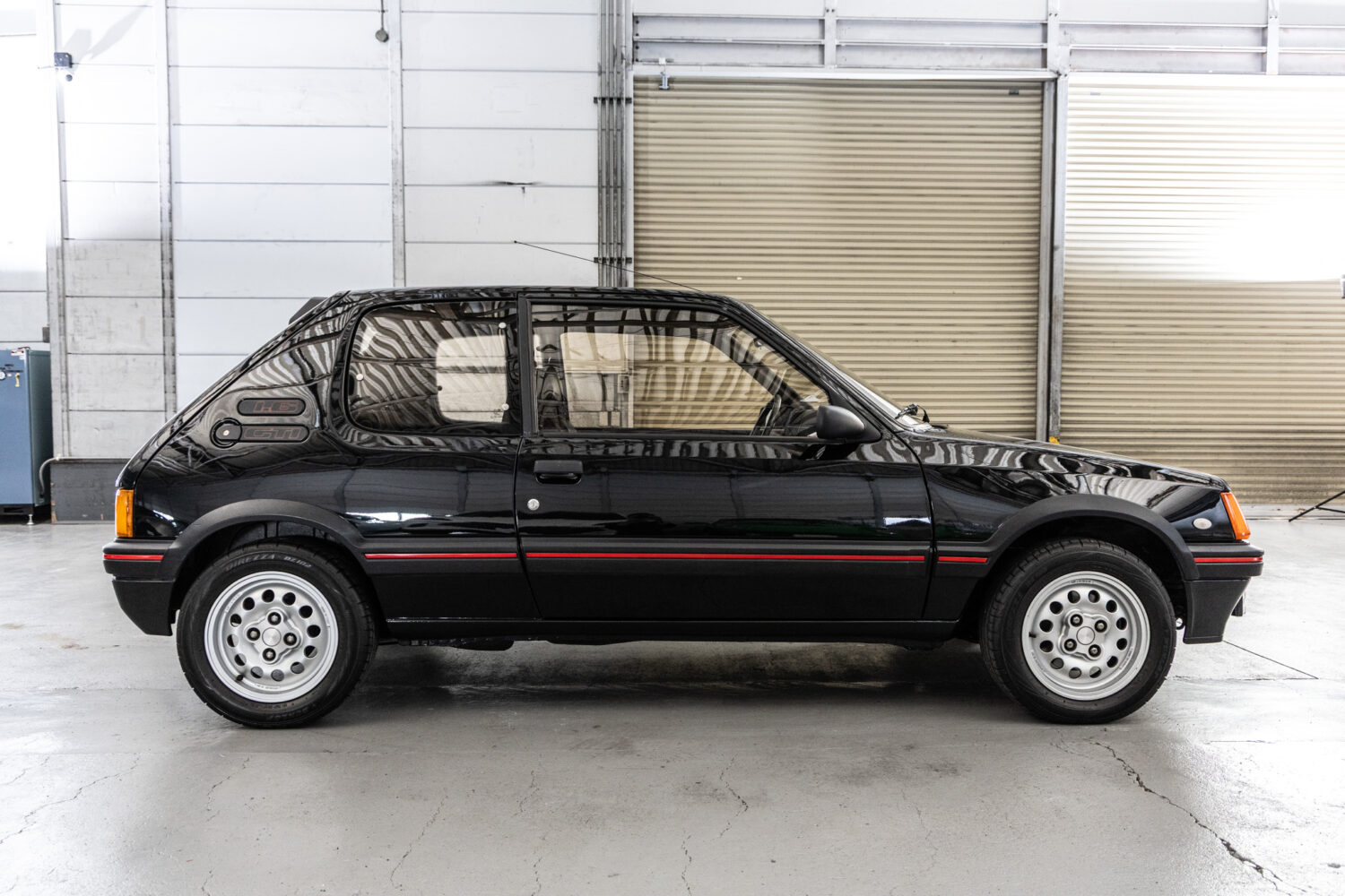 205 GTI