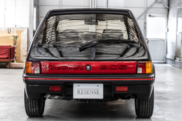 205 GTI