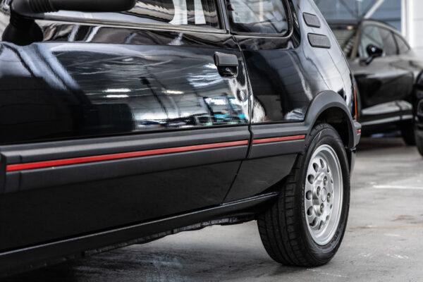 205 GTI